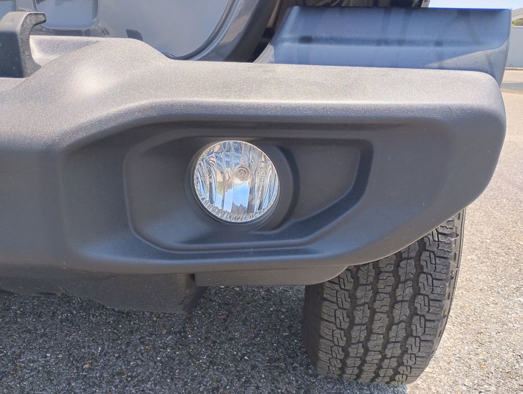 Used 2020 Jeep Wrangler Sport AWD/4WD image 27