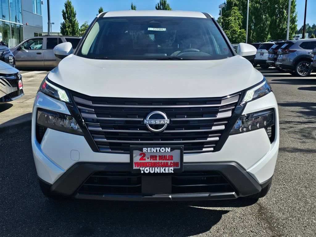 New 2026 Nissan Rogue SV AWD/4WD image 2