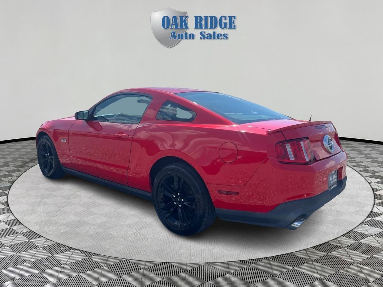 Used 2011 Ford Mustang GT RWD image 7