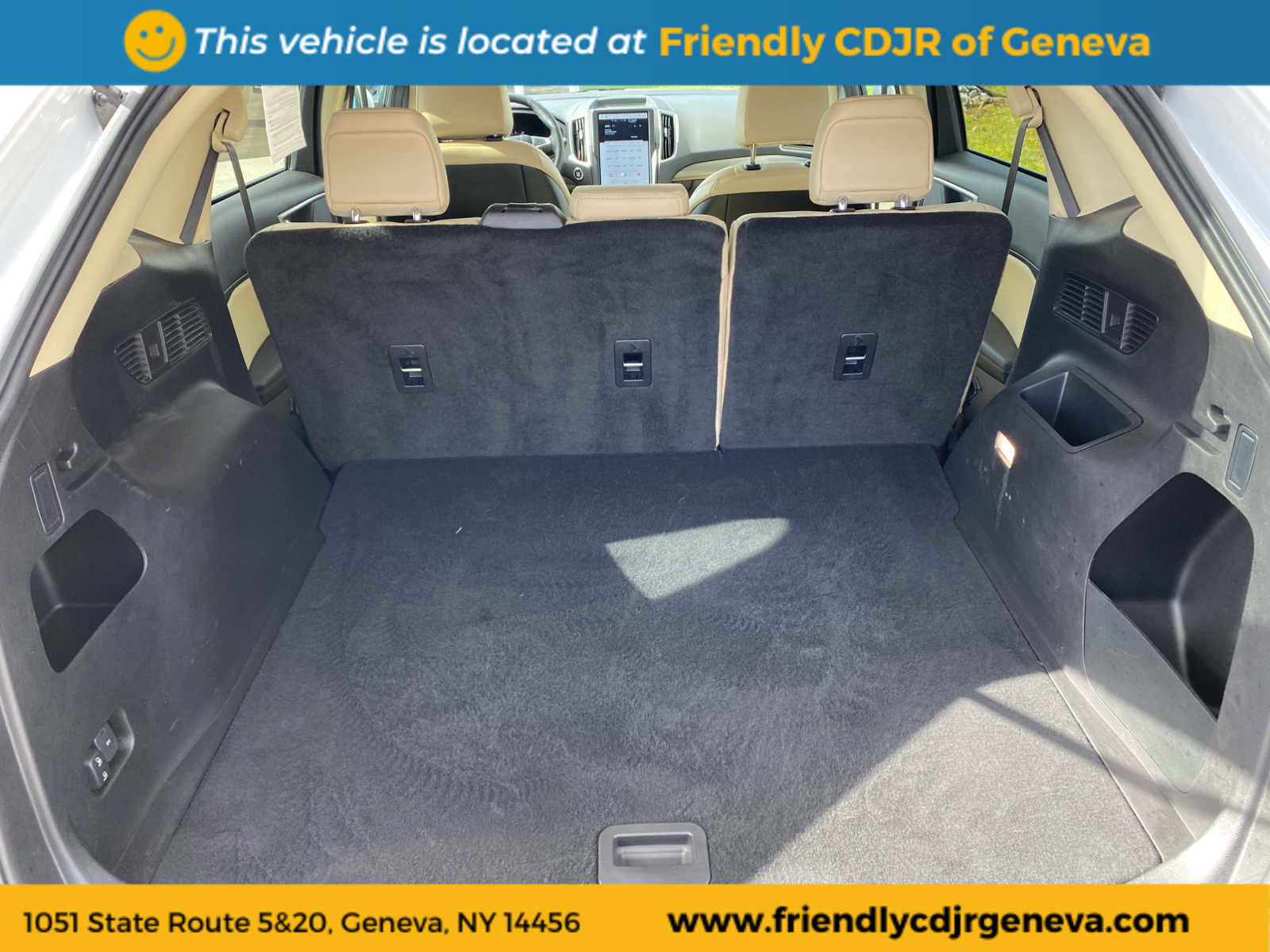 Used 2023 Ford Edge SEL image 12