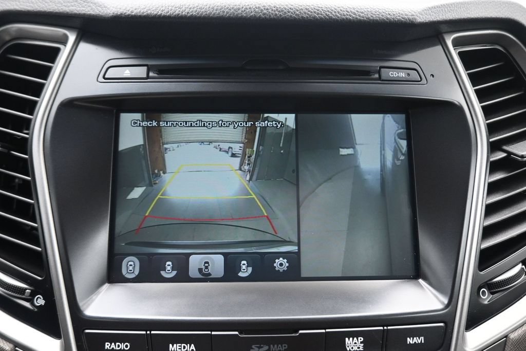 Used 2018 Hyundai Santa Fe AWD w/ SE Ultimate Tech Package 03 image 22
