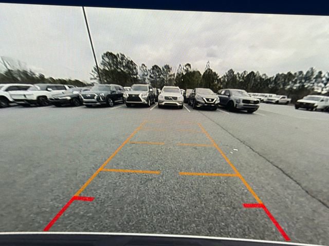 Certified 2025 Chevrolet Suburban LS image 29