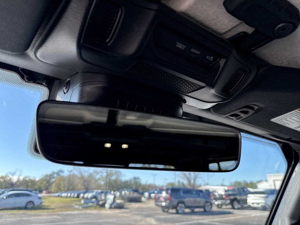 Used 2024 Jeep Gladiator Rubicon image 21