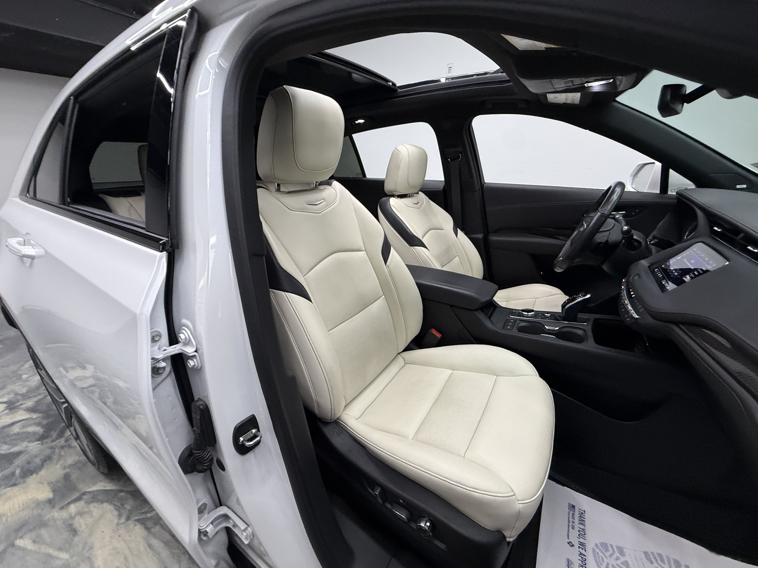 Used 2020 Cadillac XT4 Sport w/ Sun And Sound Package AWD/4WD image 22
