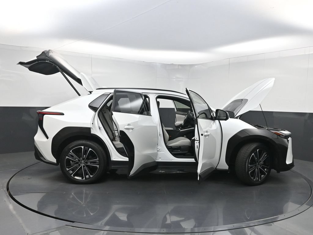 Used 2024 Toyota bZ4X AWD w/ Weather Package image 36