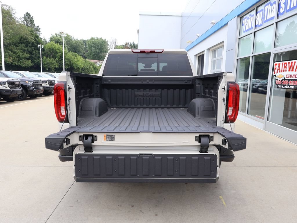 New 2026 GMC Sierra 1500 AT4X w/ AT4X AEV Edition AWD/4WD image 36