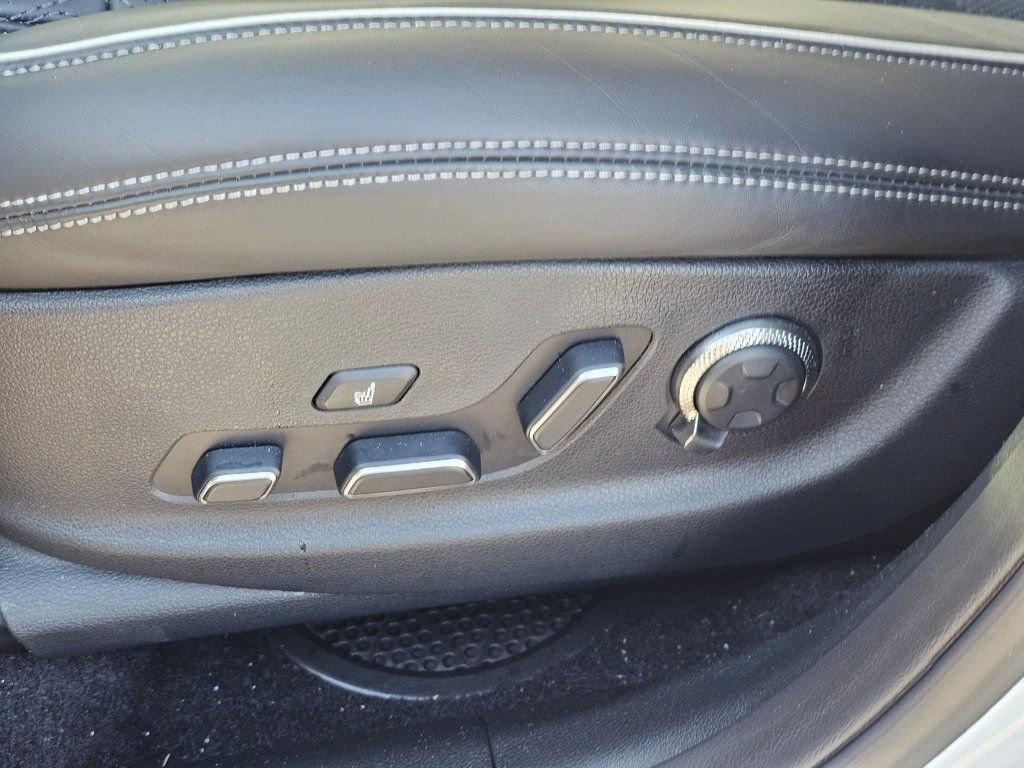 Certified 2025 Genesis GV70 3.5T Sport w/ Sport Prestige Package image 33