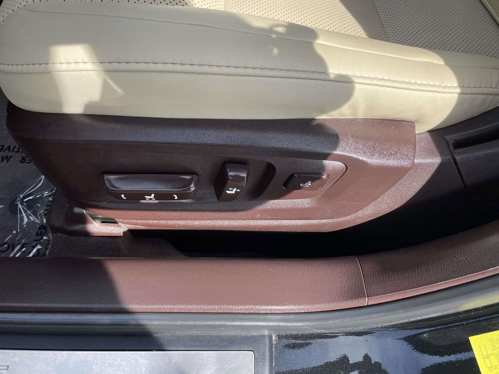 Used 2018 Lexus ES 350 w/ Premier Package image 29