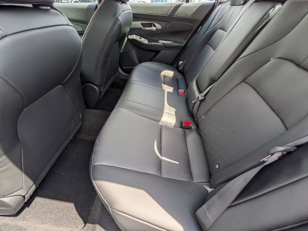 New 2026 Nissan Sentra SR w/ SR Premium Package FWD image 20