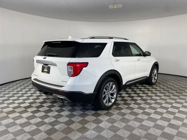 Used 2021 Ford Explorer Platinum w/ Equipment Group 601A AWD/4WD image 16