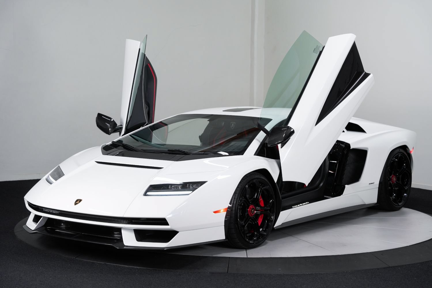 Used 2022 Lamborghini Aventador Countach AWD/4WD image 7