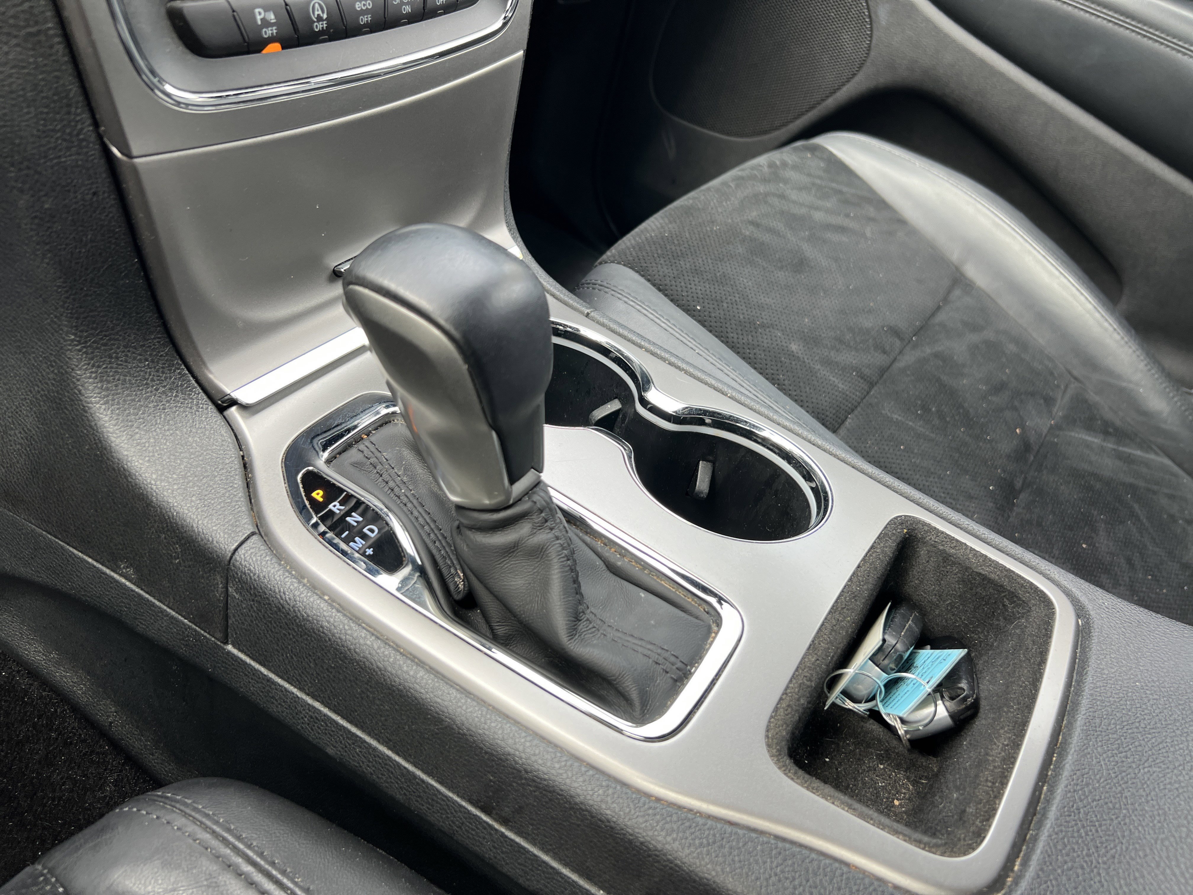 Used 2018 Jeep Grand Cherokee Altitude RWD image 26