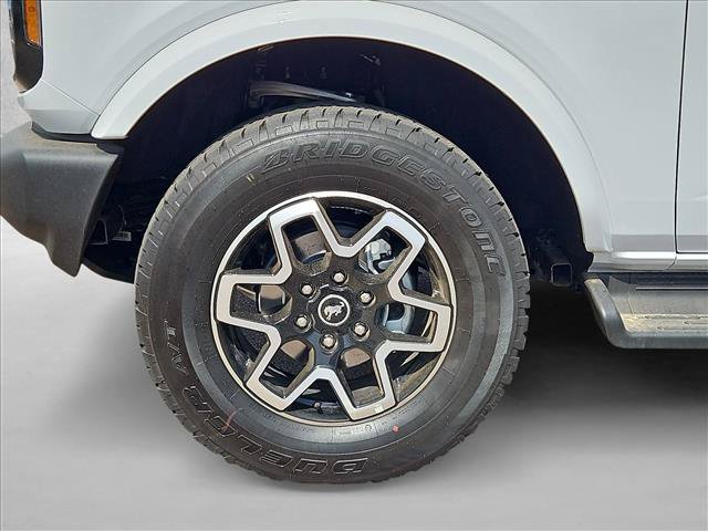 New 2026 Ford Bronco Outer Banks AWD/4WD image 10