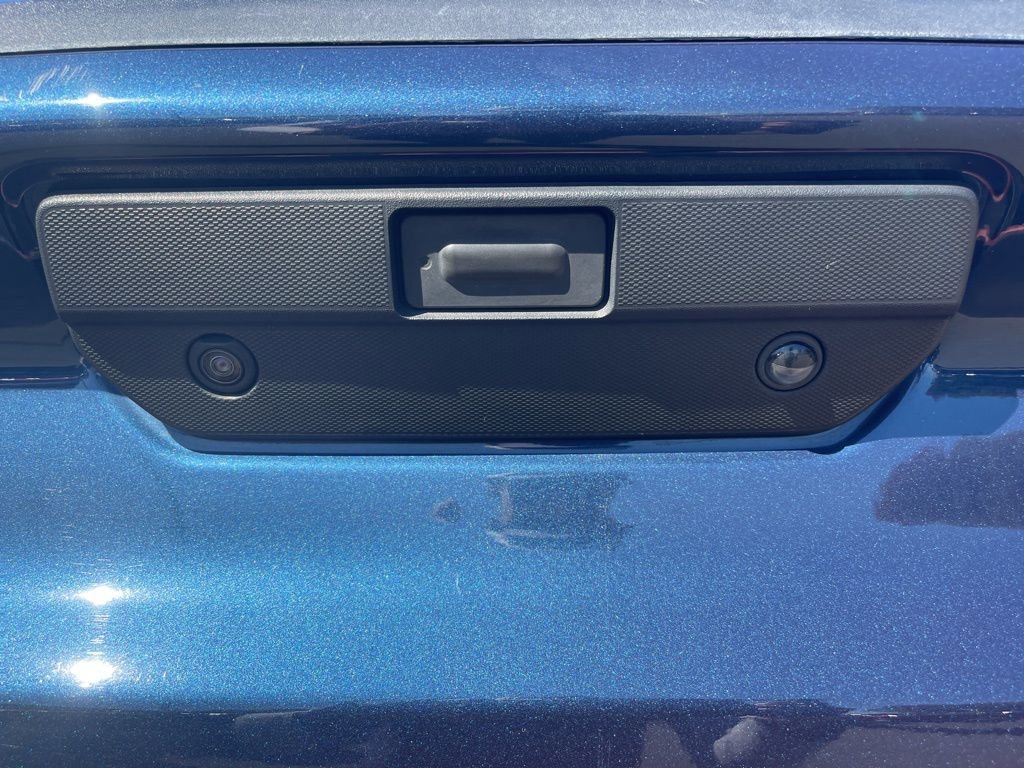 Used 2021 Chevrolet Silverado 1500 LT Trail Boss w/ Bed Protection Package image 29