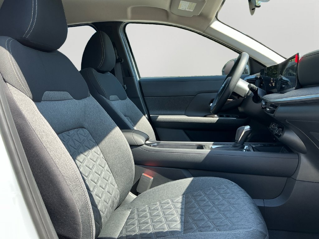 New 2027 Nissan Kicks SV AWD/4WD image 12