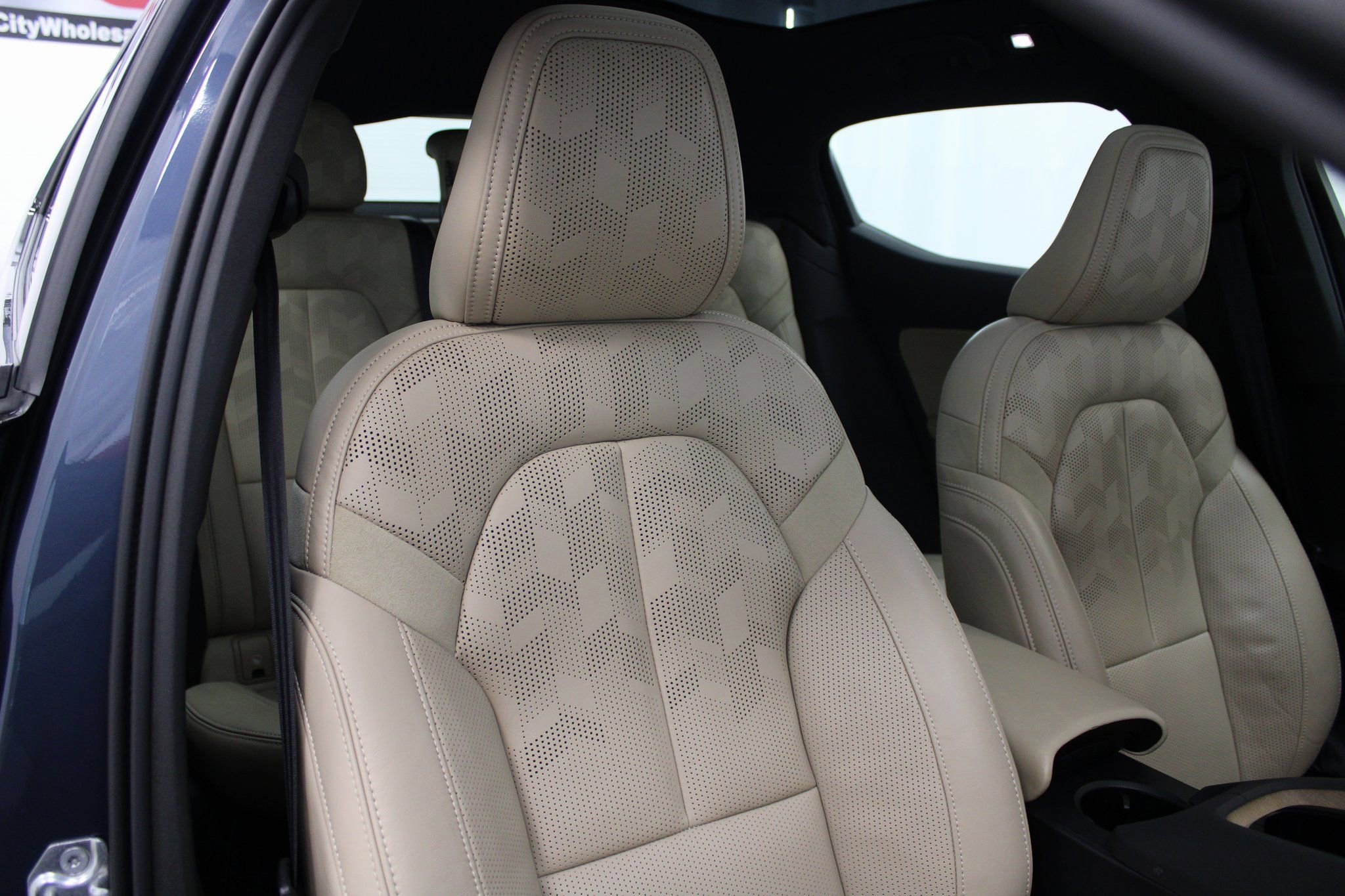 Used 2021 Polestar Polestar 2 image 34