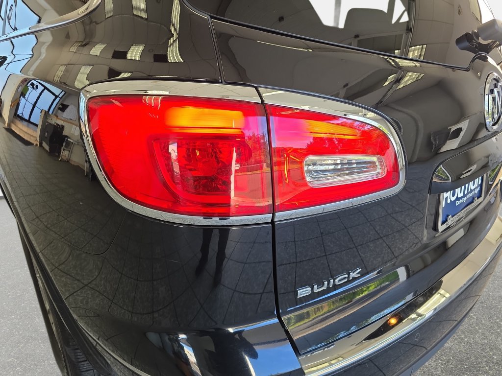 Used 2017 Buick Enclave Leather FWD image 34