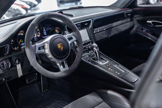 Used 2016 Porsche 911 GT3 RWD image 29