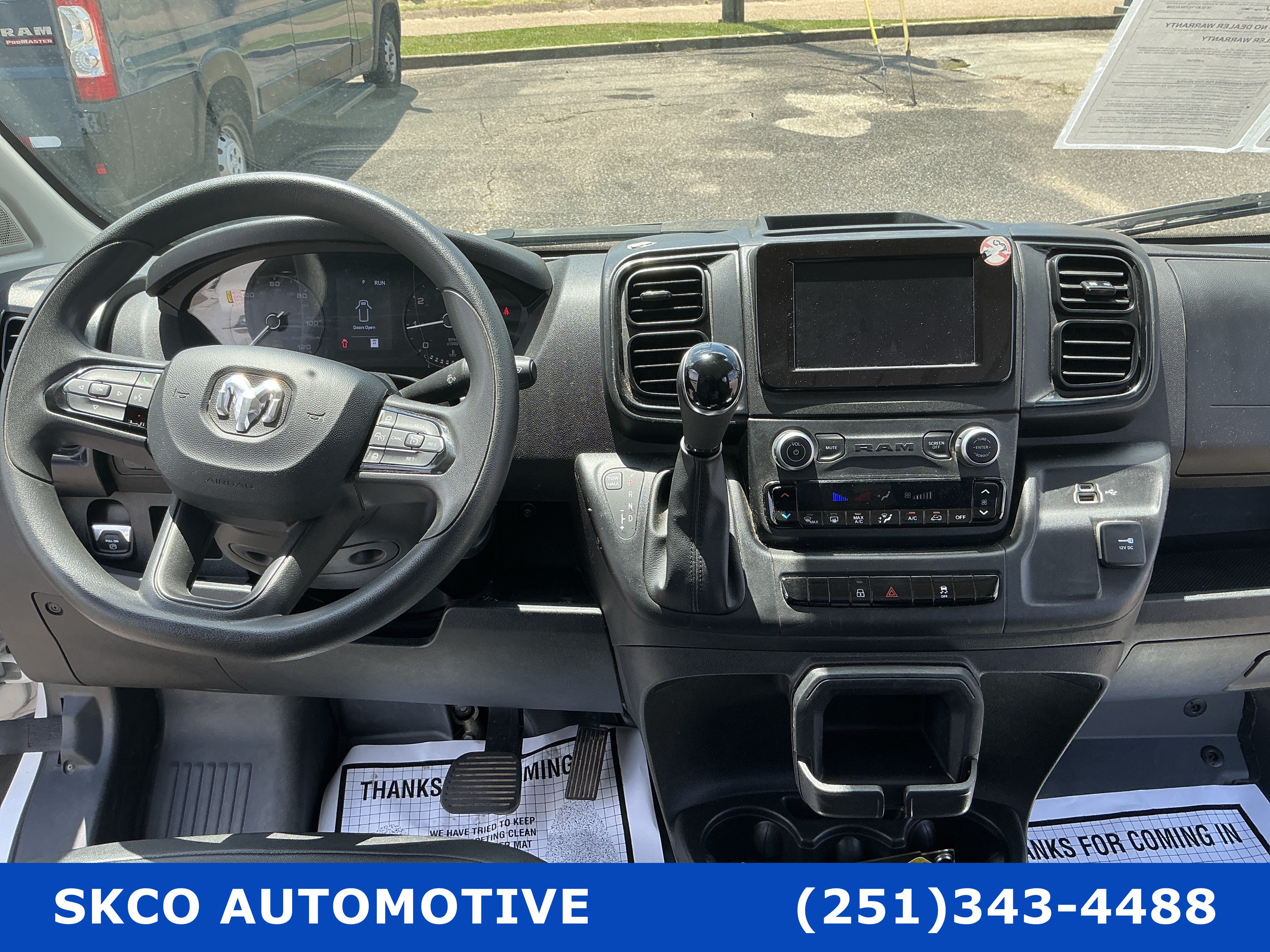 Used 2025 RAM ProMaster 2500 w/ Convenience Group FWD image 13