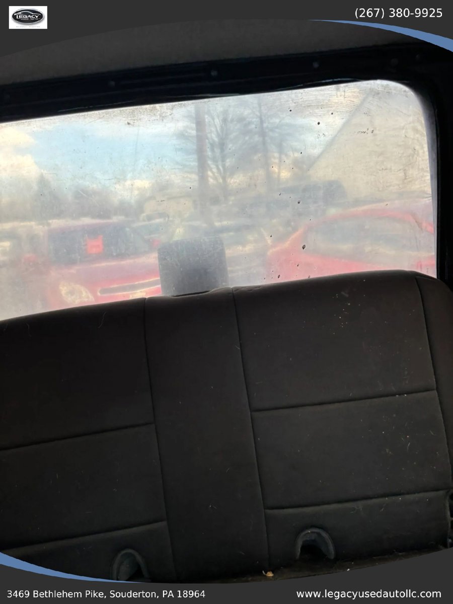Used 2006 Jeep Wrangler X image 26