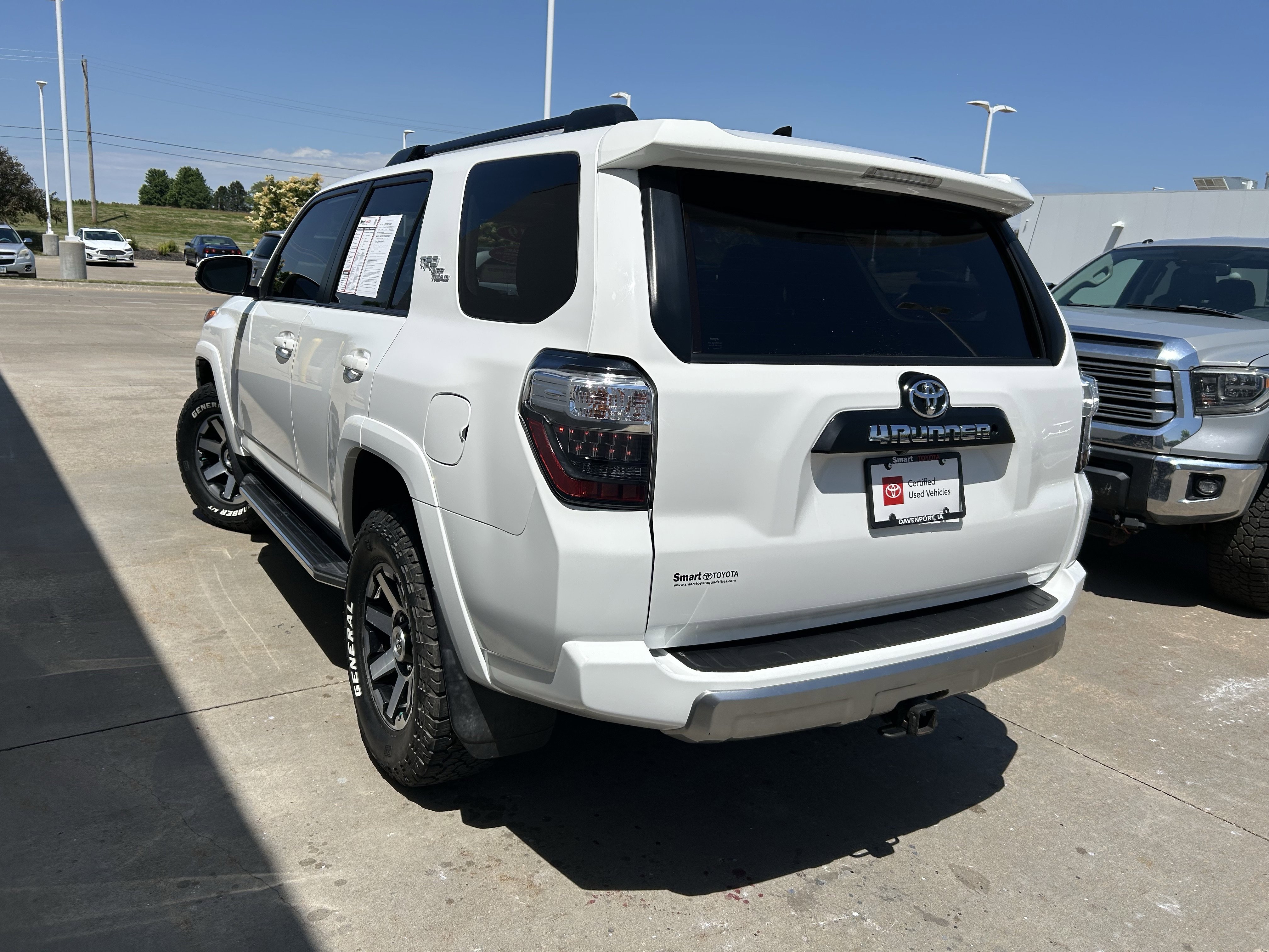Used 2019 Toyota 4Runner TRD Off-Road Premium AWD/4WD image 4