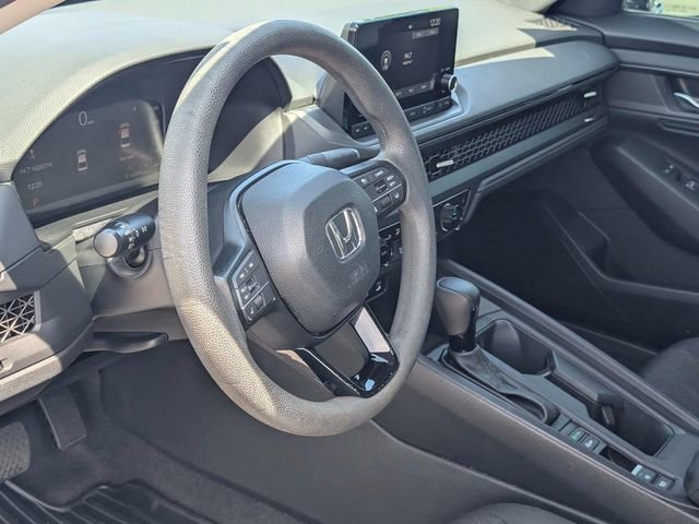 Used 2023 Honda Accord EX image 13
