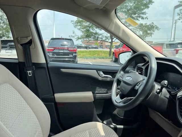 Used 2020 Ford Escape SE FWD image 33