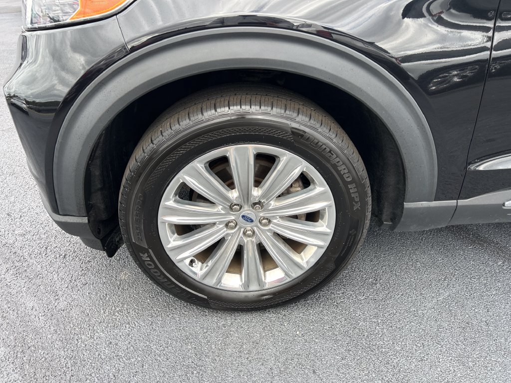 Used 2022 Ford Explorer Limited AWD/4WD image 10