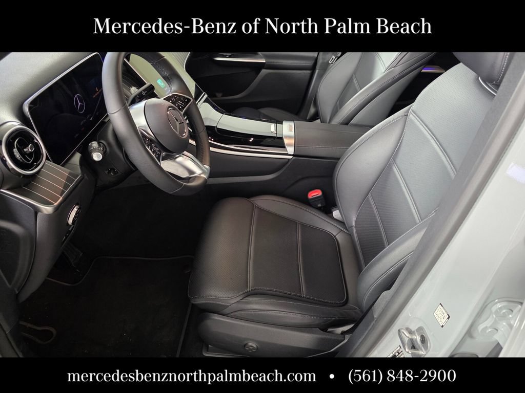 Certified 2026 Mercedes-Benz GLC 300 image 9