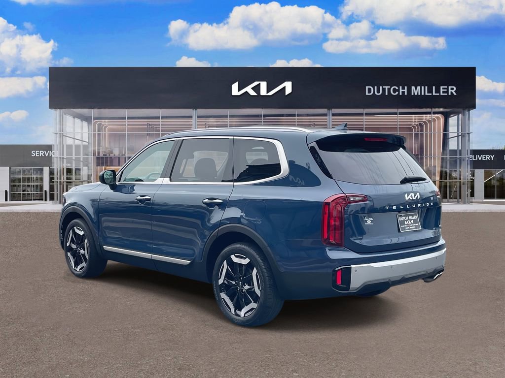 Certified 2023 Kia Telluride S image 5