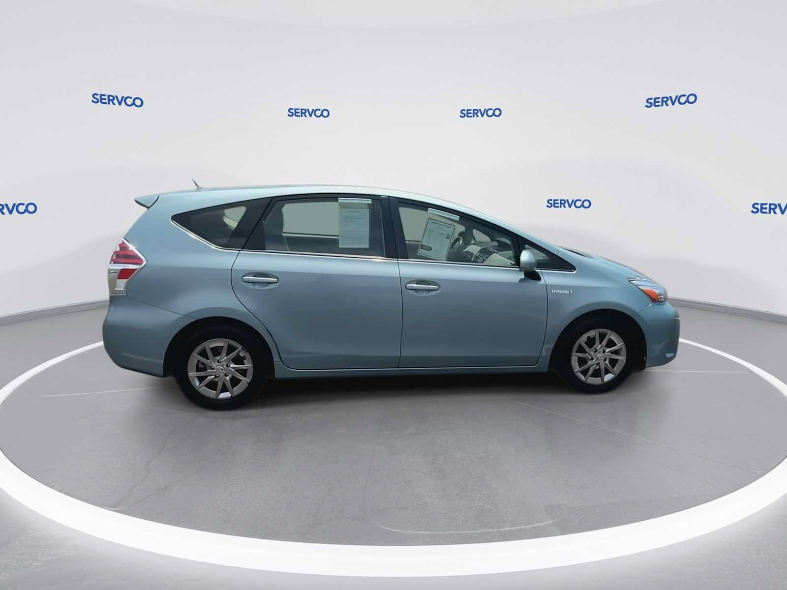 Used 2017 Toyota Prius V Three FWD image 9