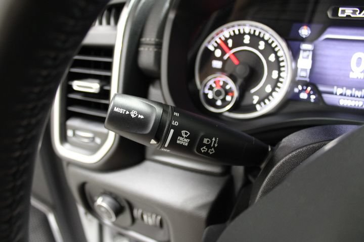 Used 2023 RAM 1500 Laramie AWD/4WD image 37