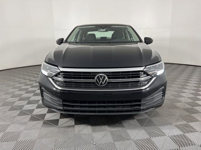 Used 2024 Volkswagen Jetta S image 4