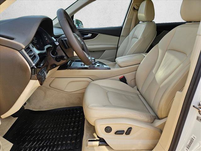 Used 2017 Audi Q7 3.0T Premium Plus AWD/4WD image 17