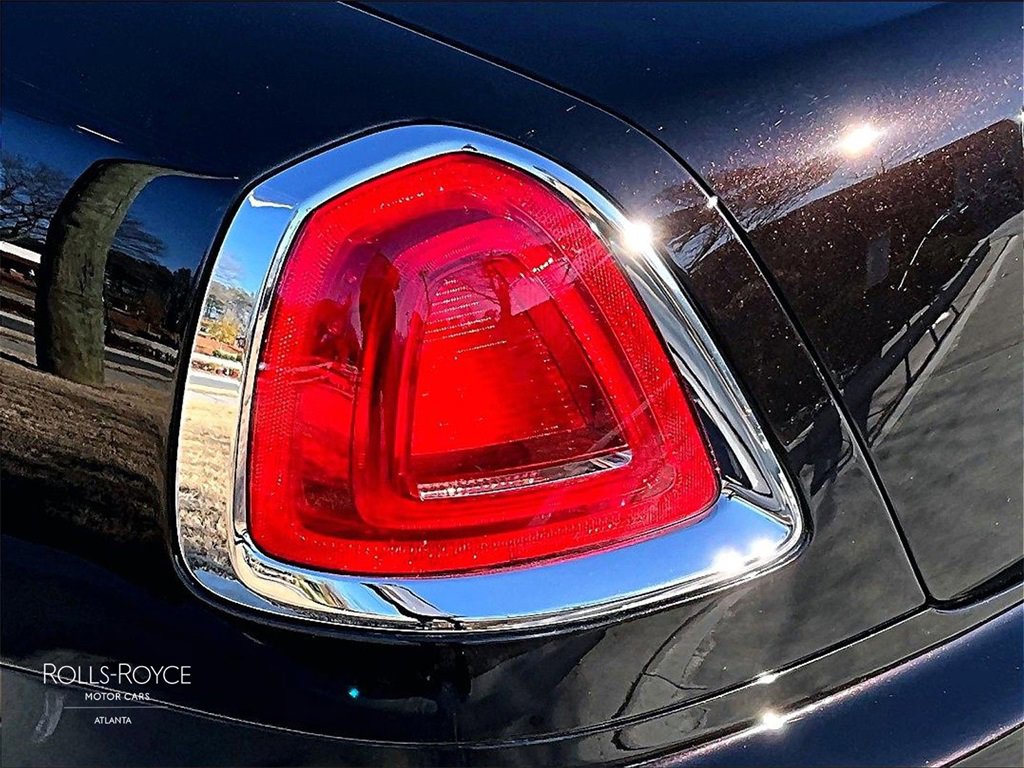 Certified 2019 Rolls-Royce Dawn image 27