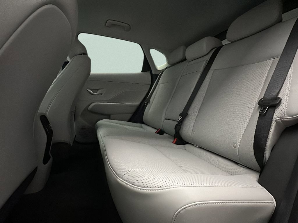 New 2026 Hyundai Kona SEL Premium image 11