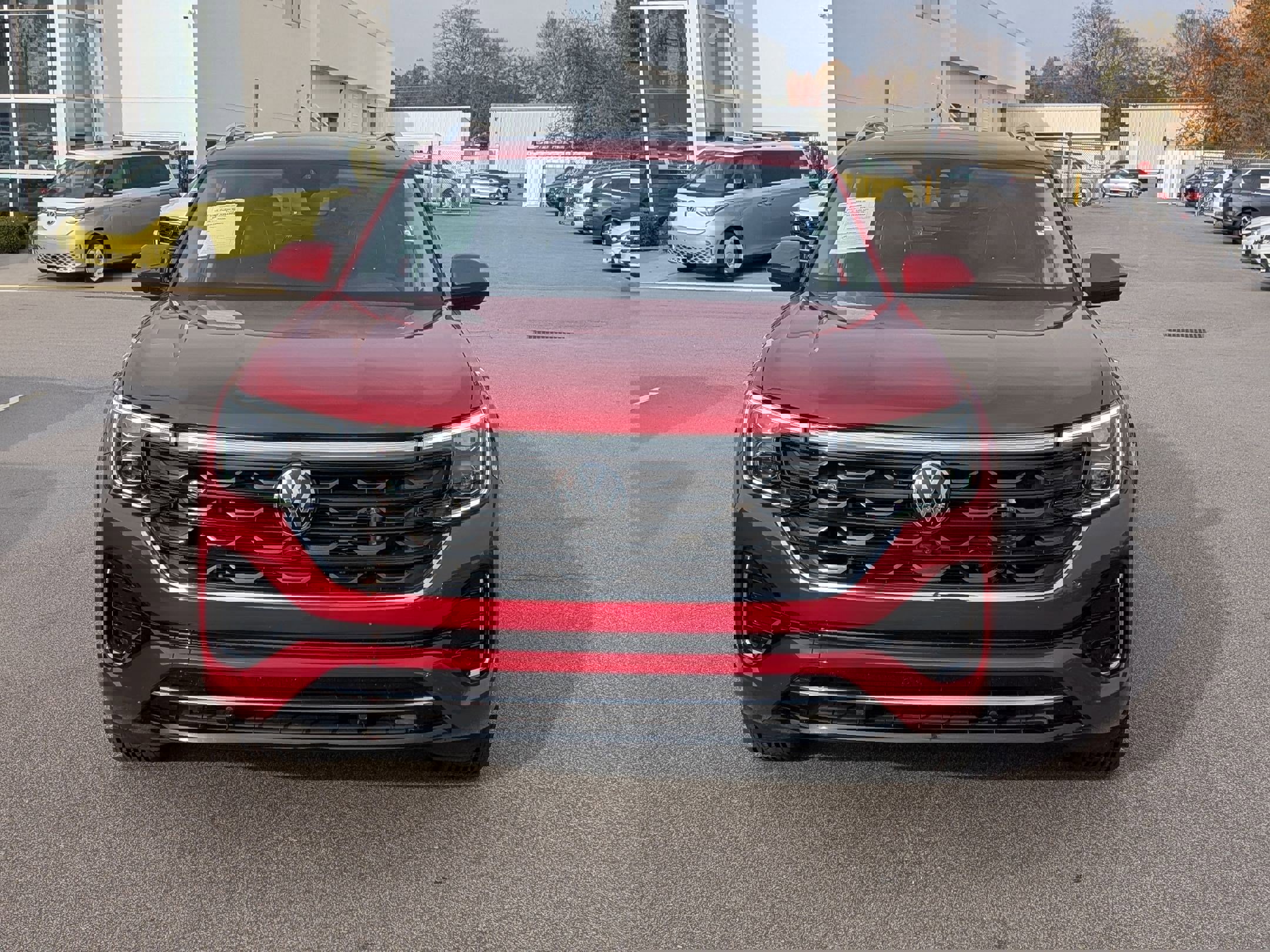 Used 2024 Volkswagen Atlas SEL Premium R-Line image 8