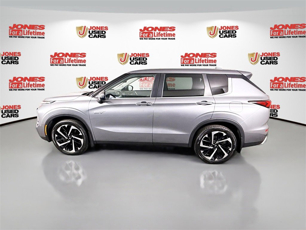 Used 2023 Mitsubishi Outlander SE image 15
