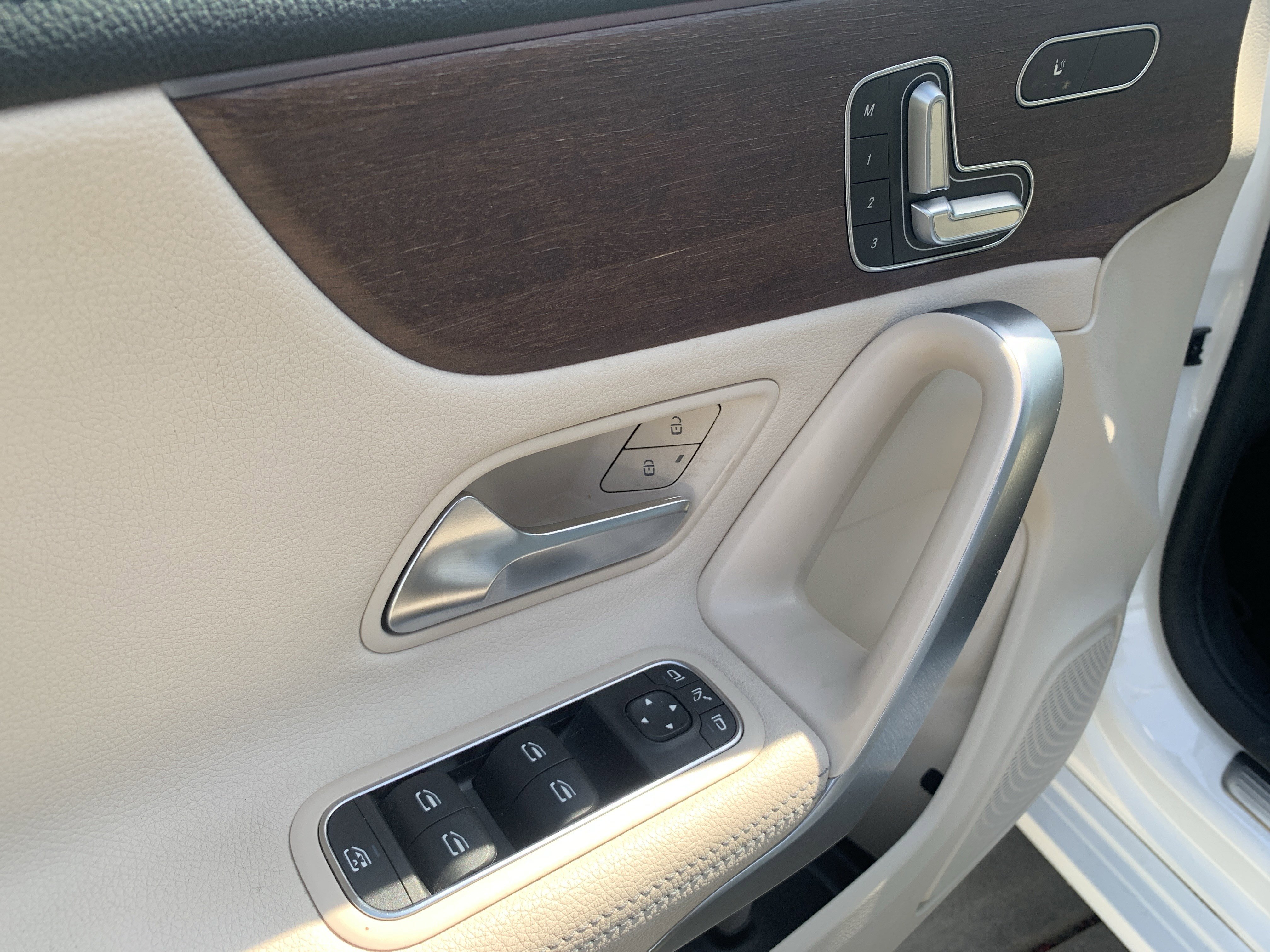 Used 2023 Mercedes-Benz CLA 250 image 15