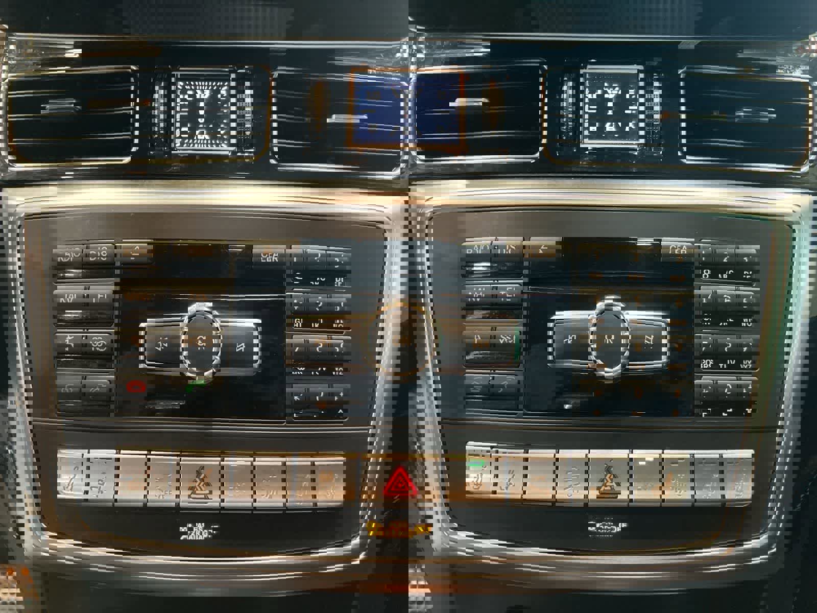 Used 2015 Mercedes-Benz GL 63 AMG 4MATIC image 22