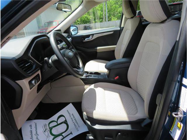 Used 2020 Ford Escape SE AWD/4WD image 3