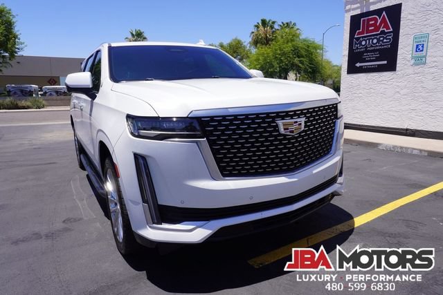 Used 2021 Cadillac Escalade ESV Premium Luxury AWD/4WD image 74