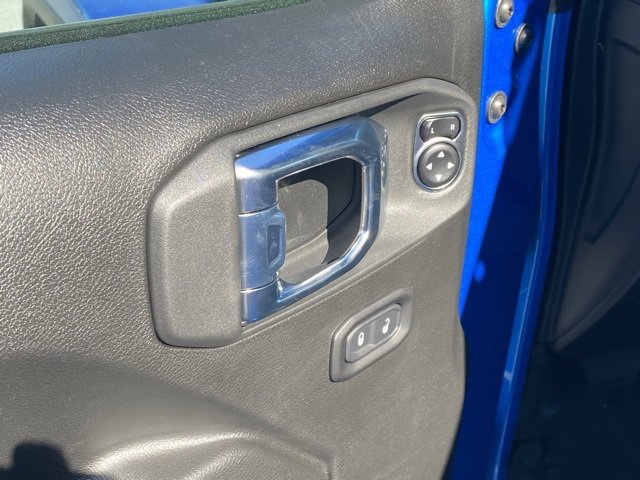 New 2025 Jeep Gladiator Sport image 13