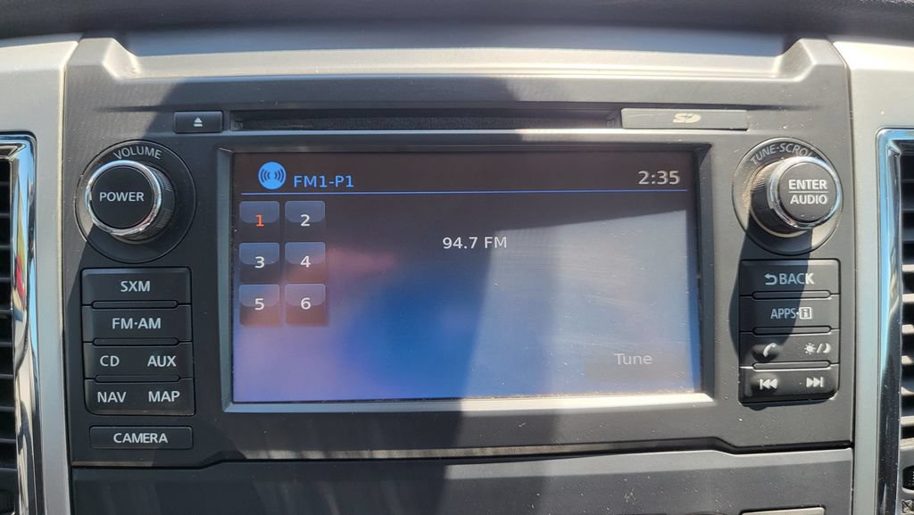 Used 2016 Nissan Titan SV AWD/4WD image 35