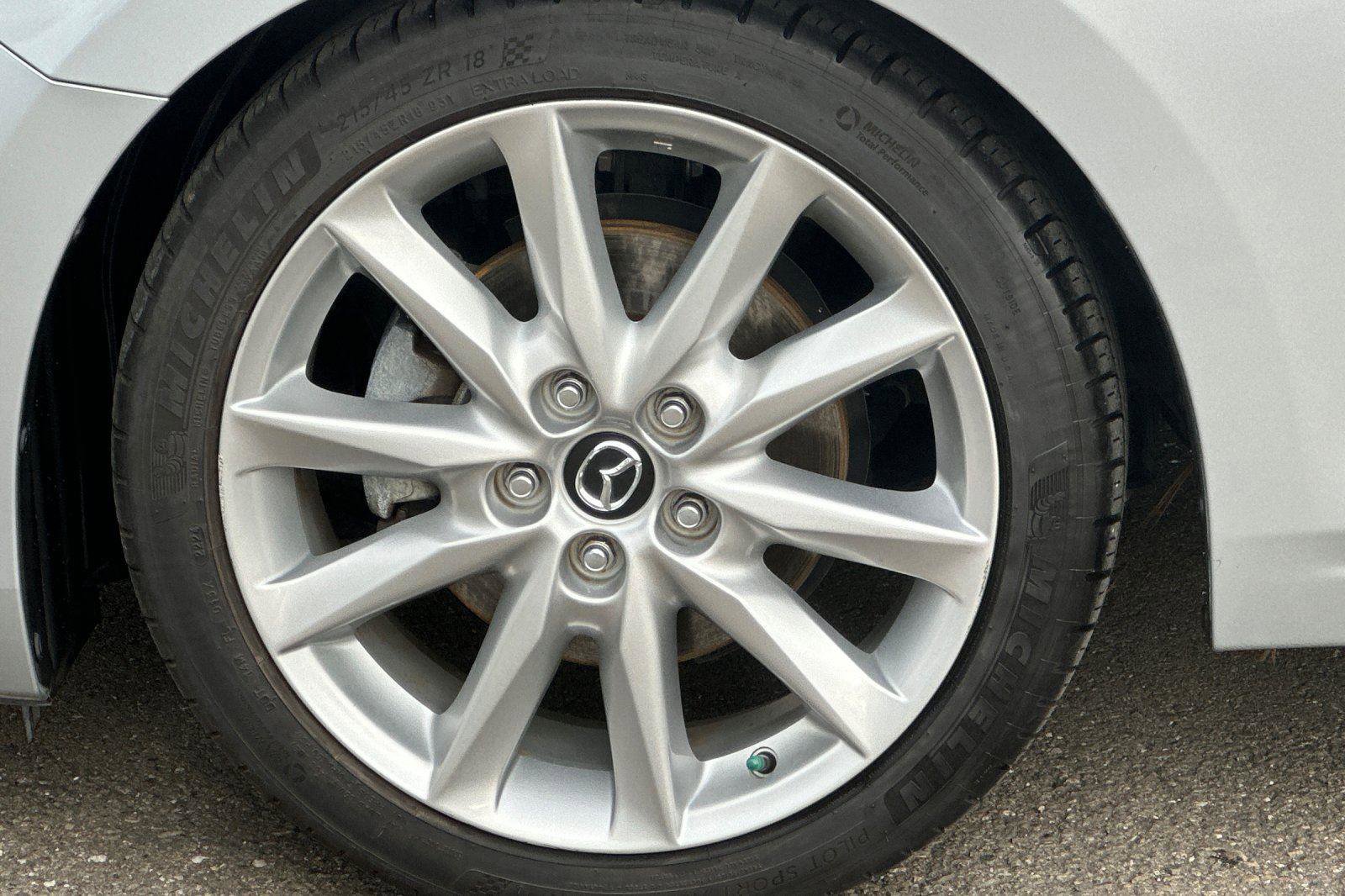 Used 2017 MAZDA MAZDA3 Touring w/ Popular Equipment Package image 25