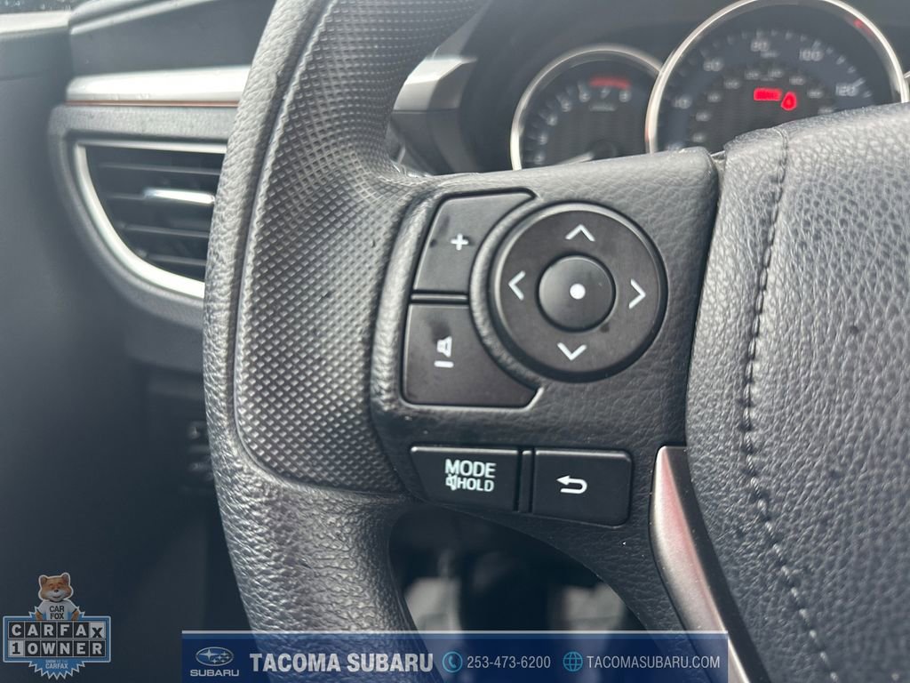 Used 2014 Toyota Corolla LE image 23