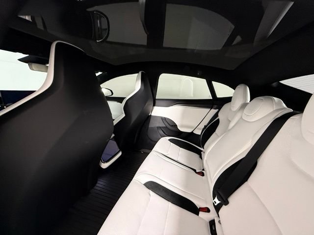 Used 2026 Tesla Model S Plaid AWD/4WD image 27