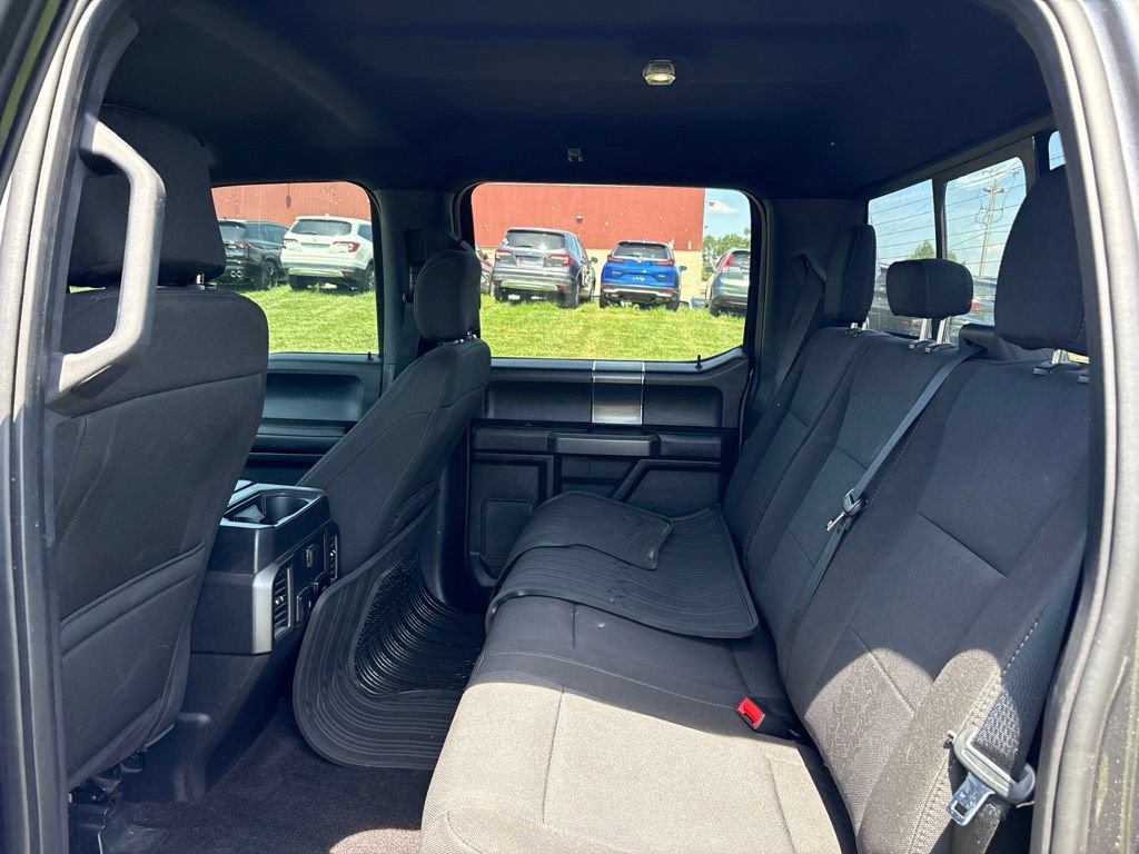 Used 2018 Ford F150 XLT w/ Equipment Group 302A Luxury AWD/4WD image 14