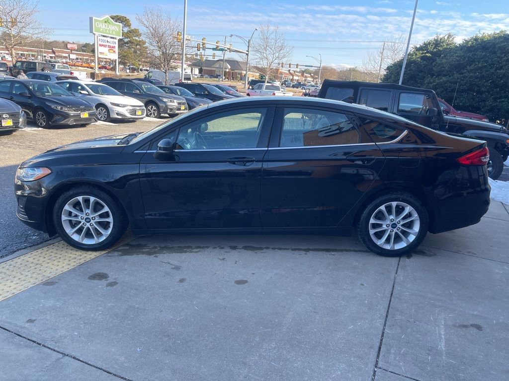 Used 2020 Ford Fusion SE image 7