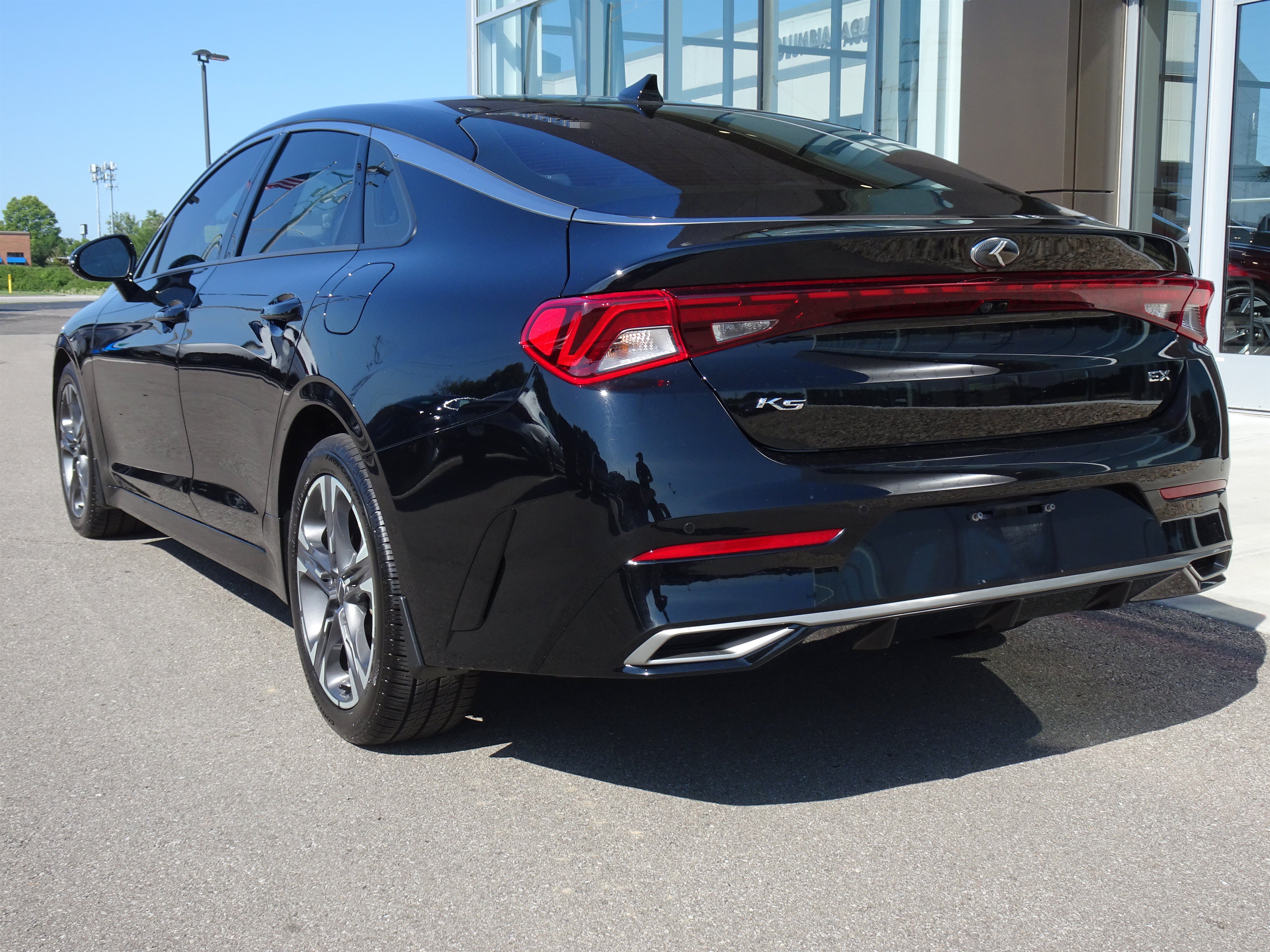Used 2021 Kia K5 EX w/ EX Premium Package FWD image 3